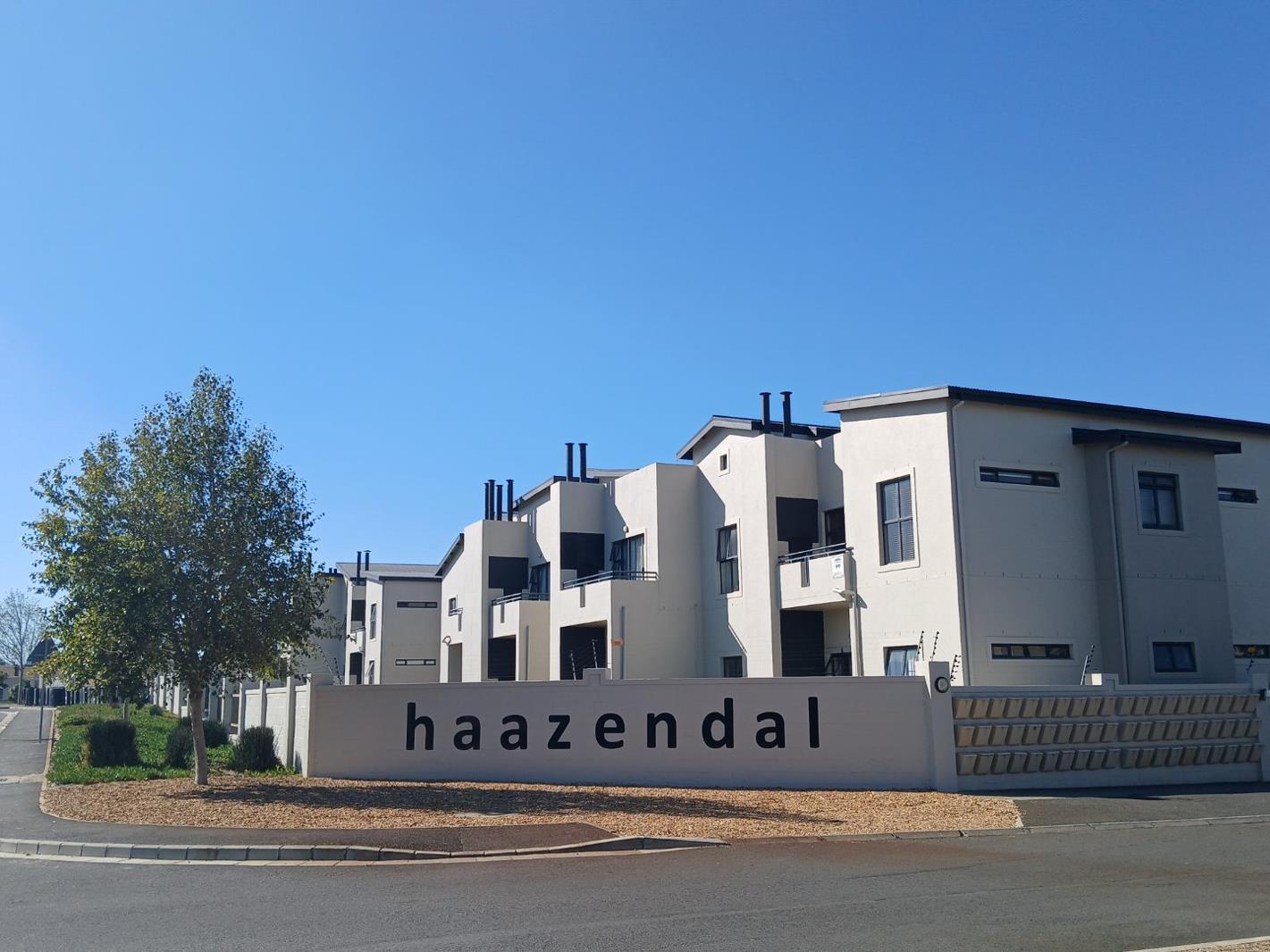 2 Bedroom Apartment in Brackenfell Central
