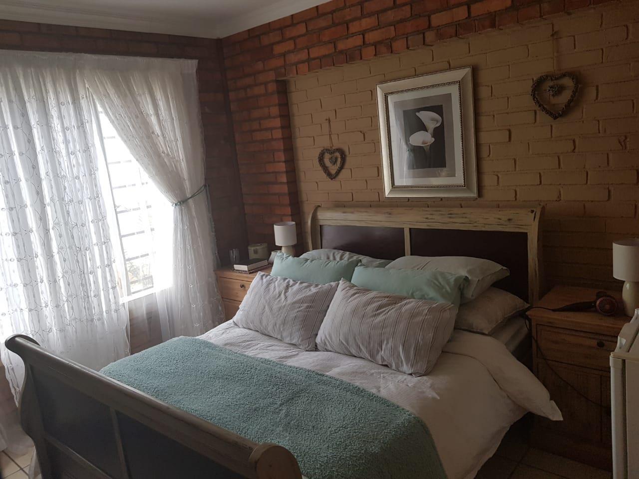 2 Bedroom Townhouse in Rietfontein