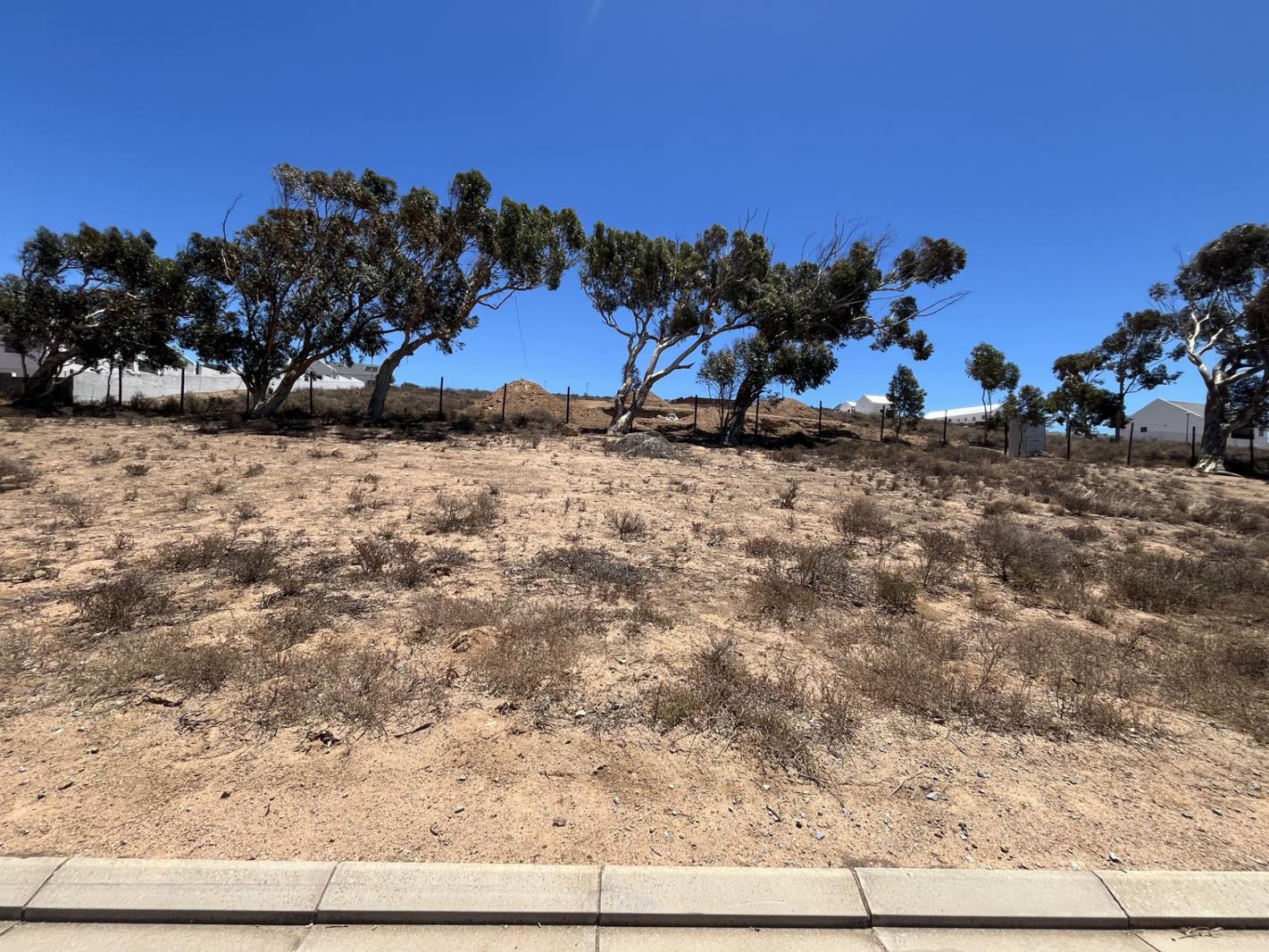 418 m² Land available in St Helena Views