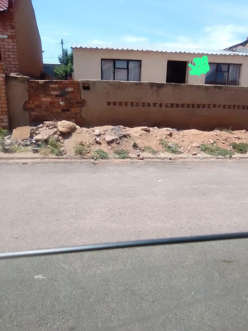 2 Bedroom House in Kagiso