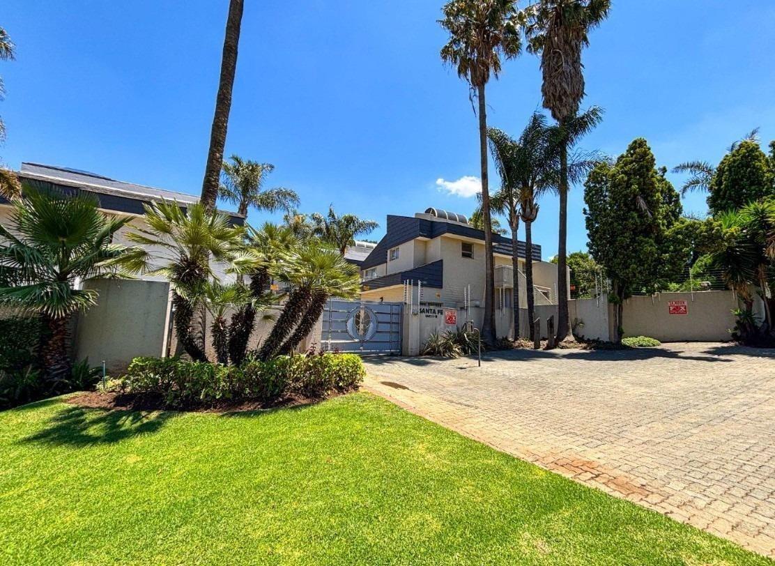 4 Bedroom Townhouse in Bassonia