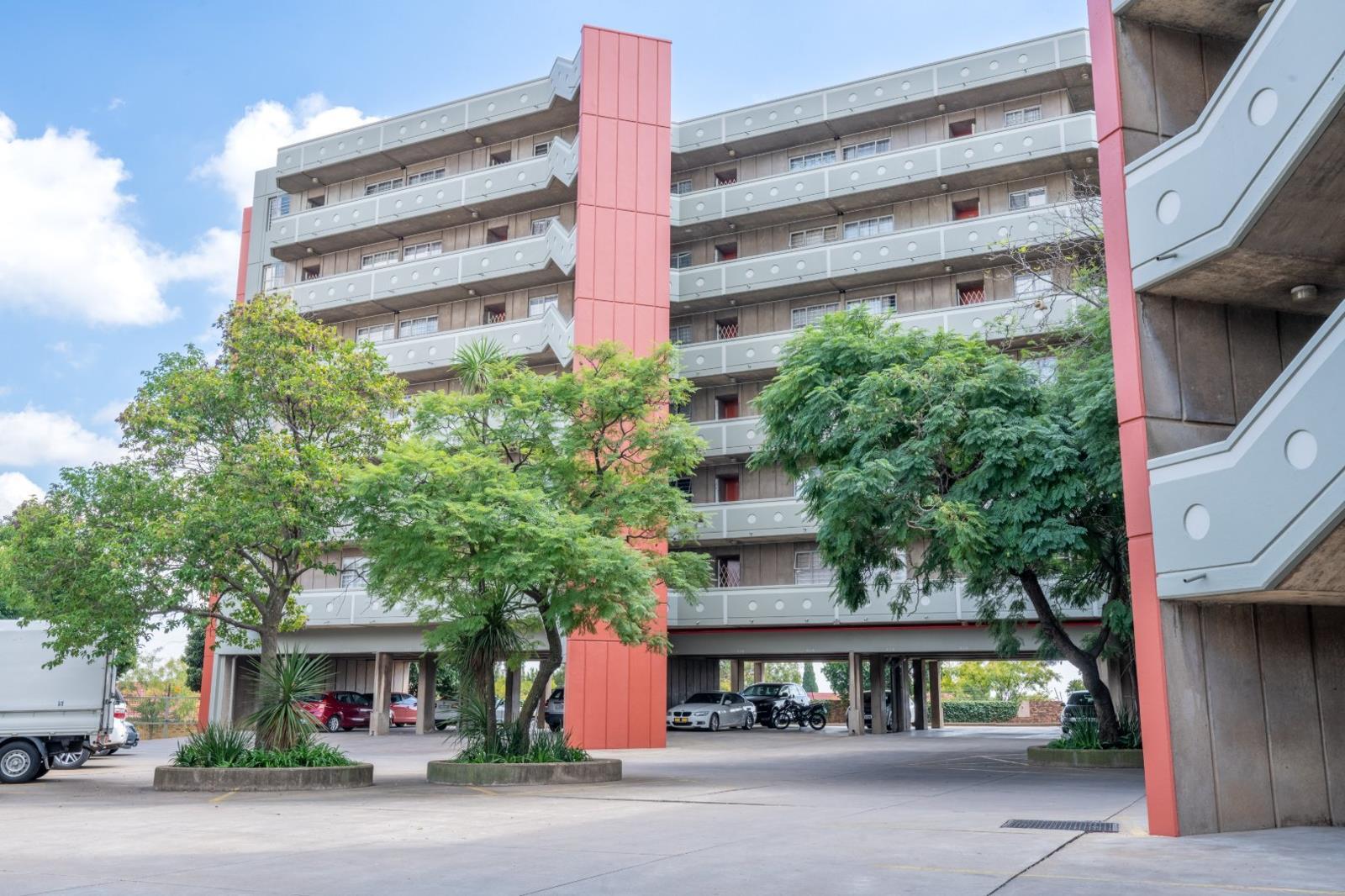 2 Bedroom Apartment in Croydon