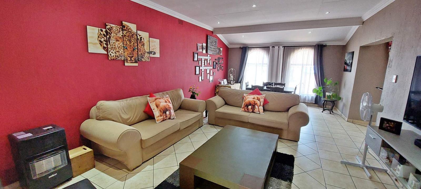 2 Bedroom Apartment in New Redruth