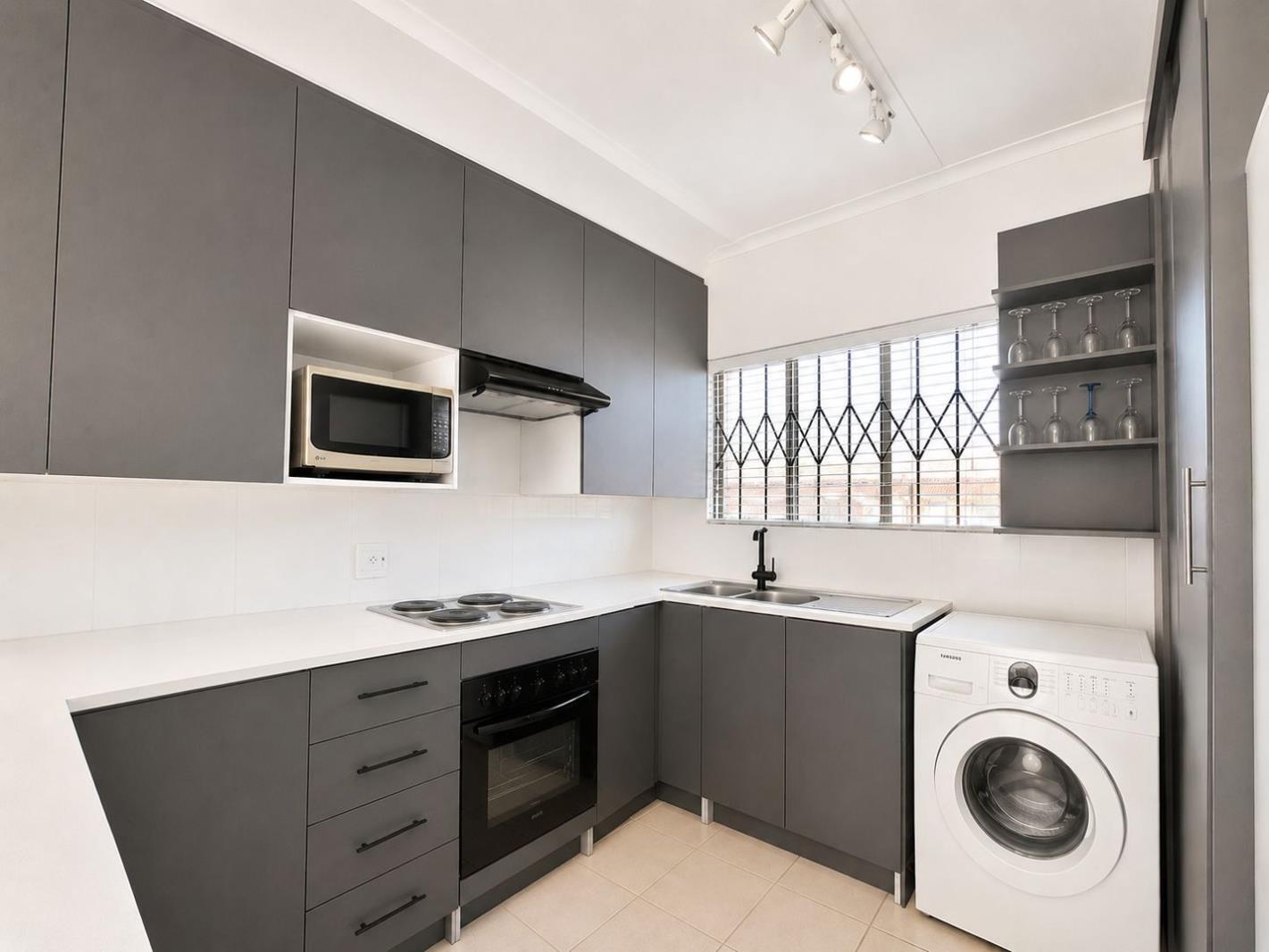 2 Bedroom Townhouse in Meredale