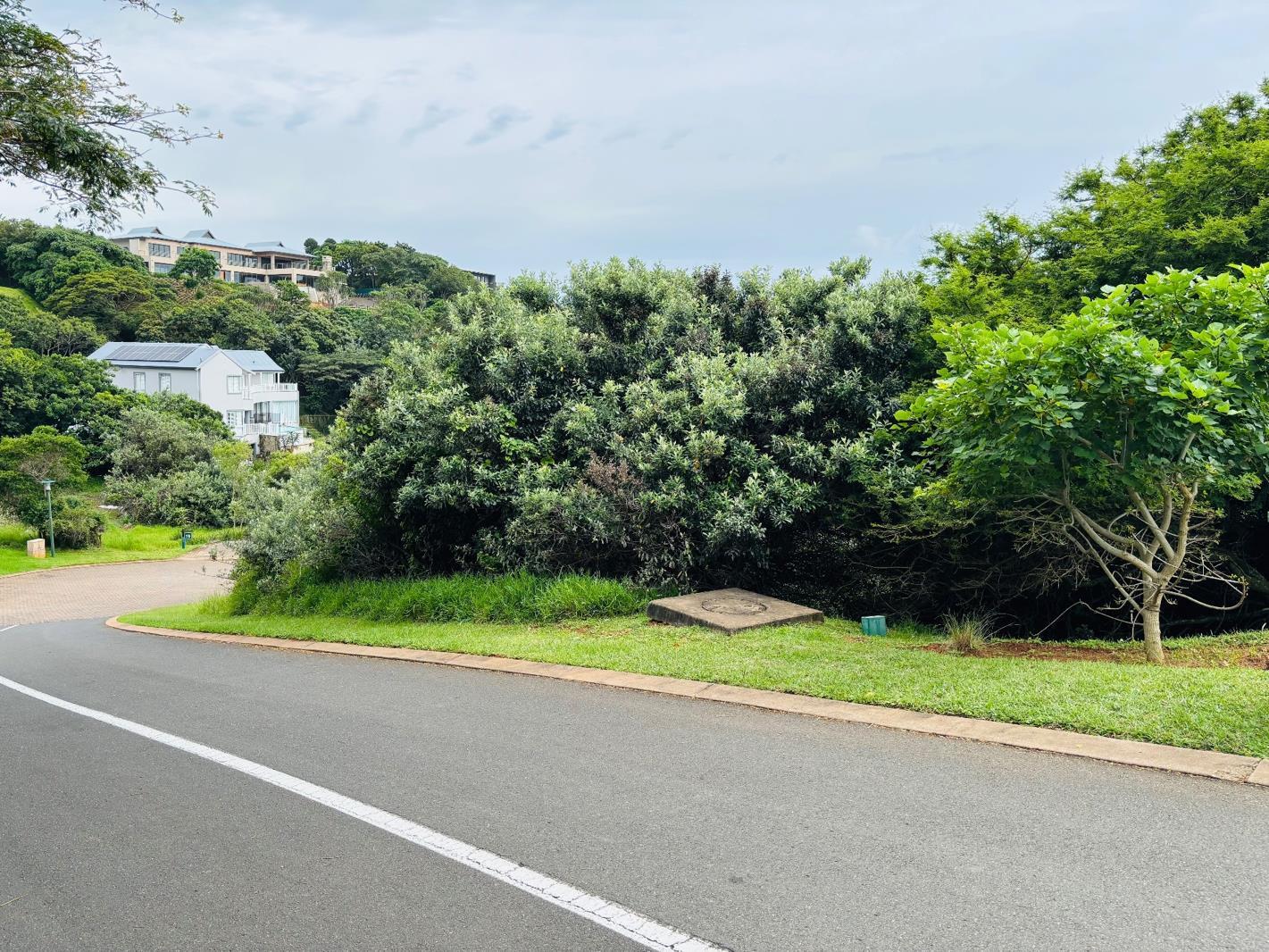 2 046 m² Land available in Simbithi Estate