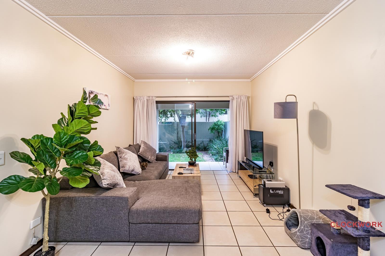 1 Bedroom Apartment in Bryanston