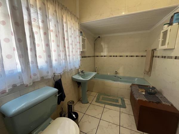 5 Bedroom House in Carters Glen