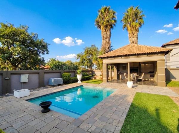 3 Bedroom House in Montana Park