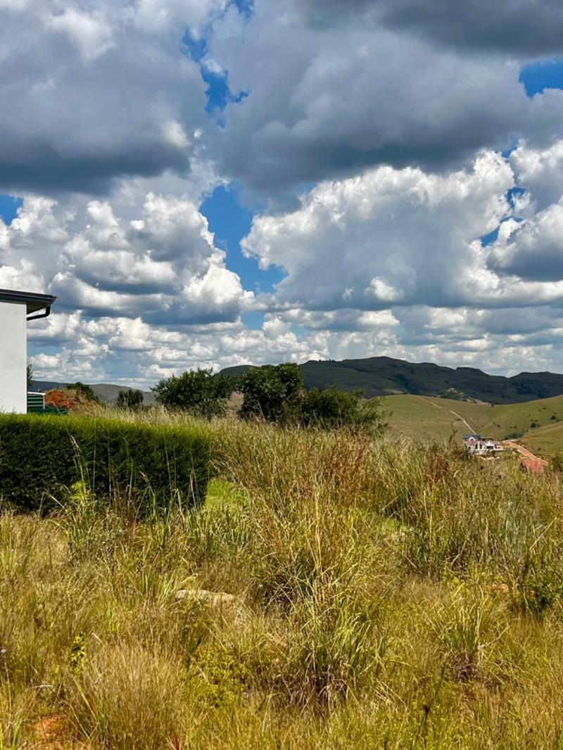 1 064 m² Land available in Dullstroom