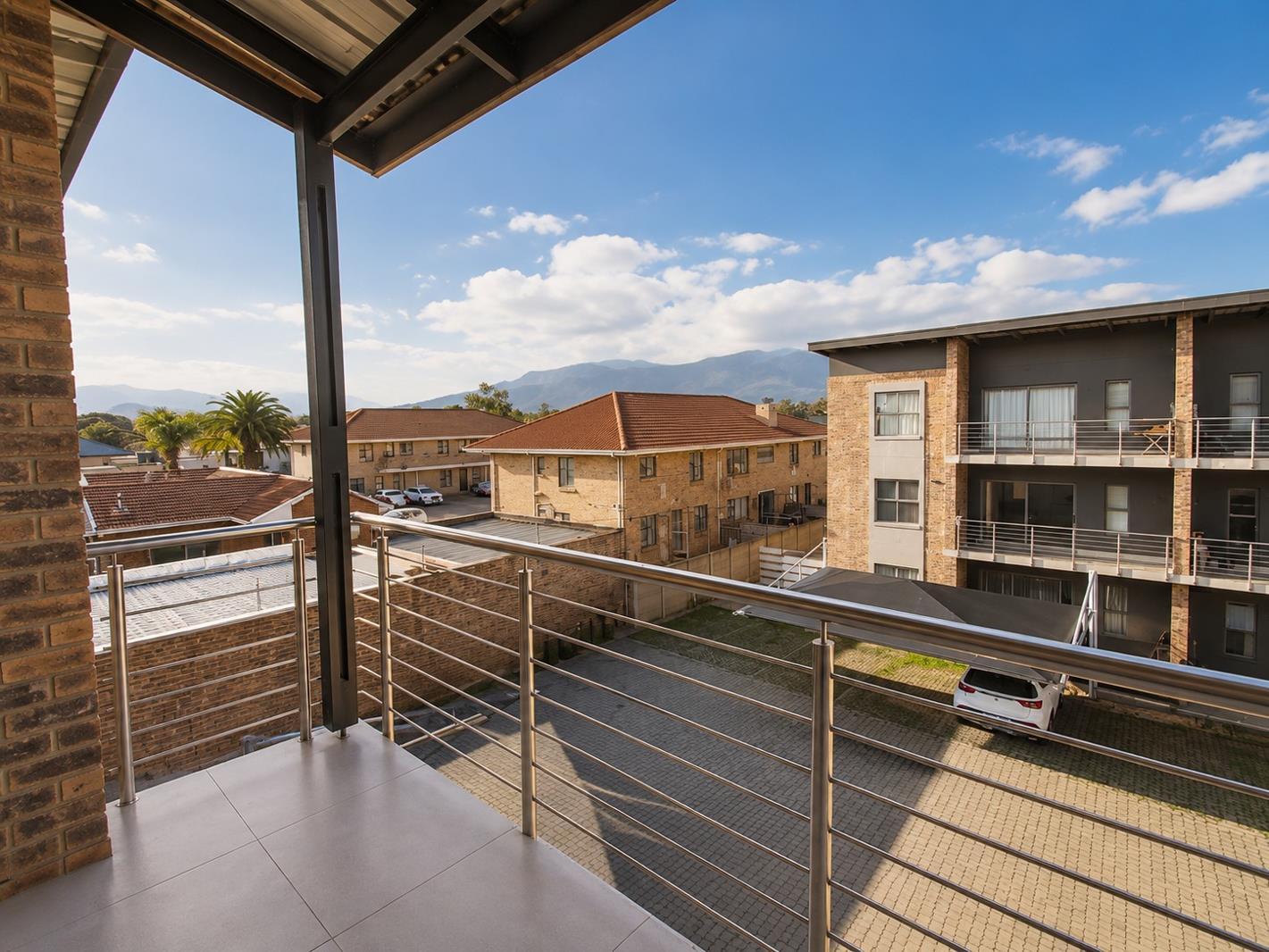 2 Bedroom Apartment in George Central