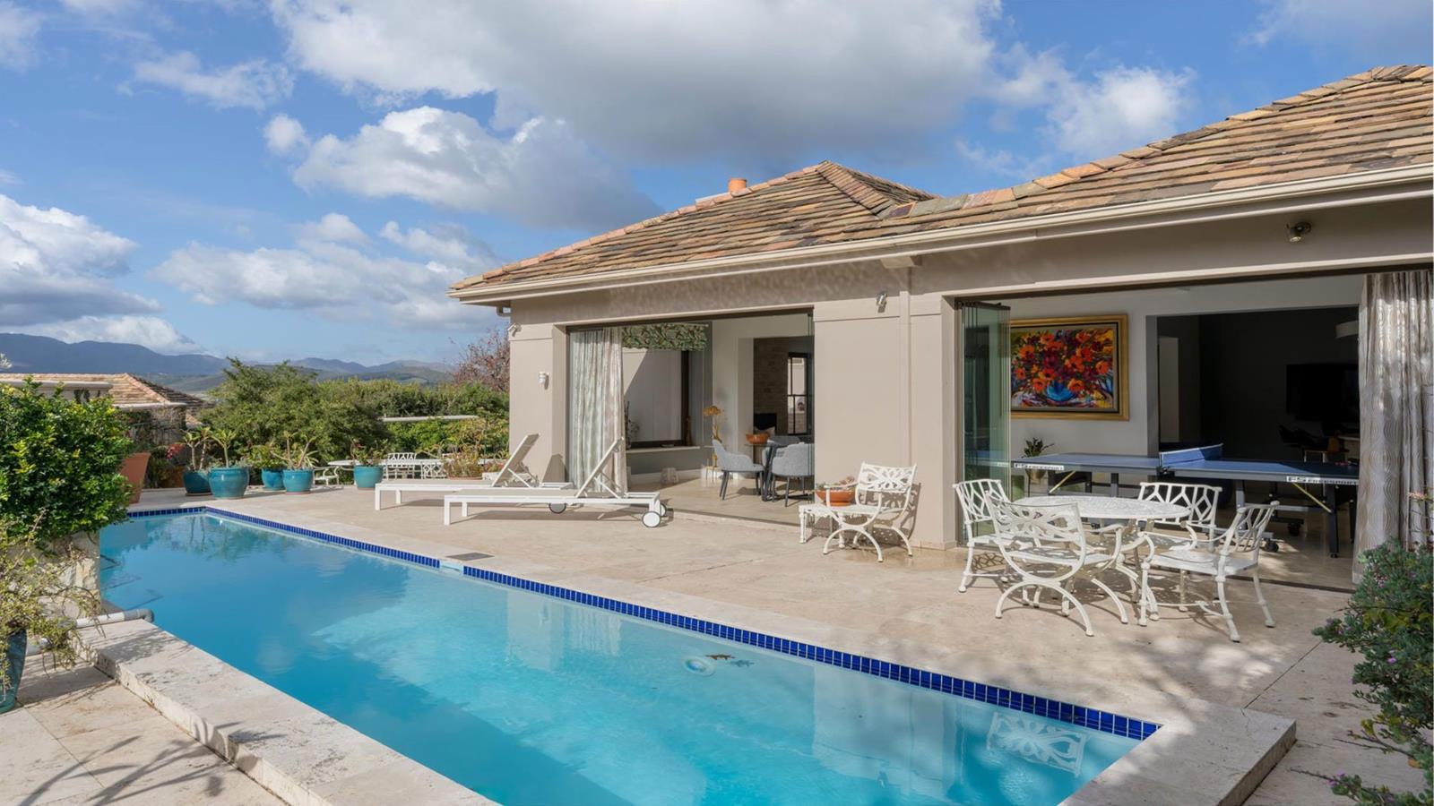 3 Bedroom House in Montclair