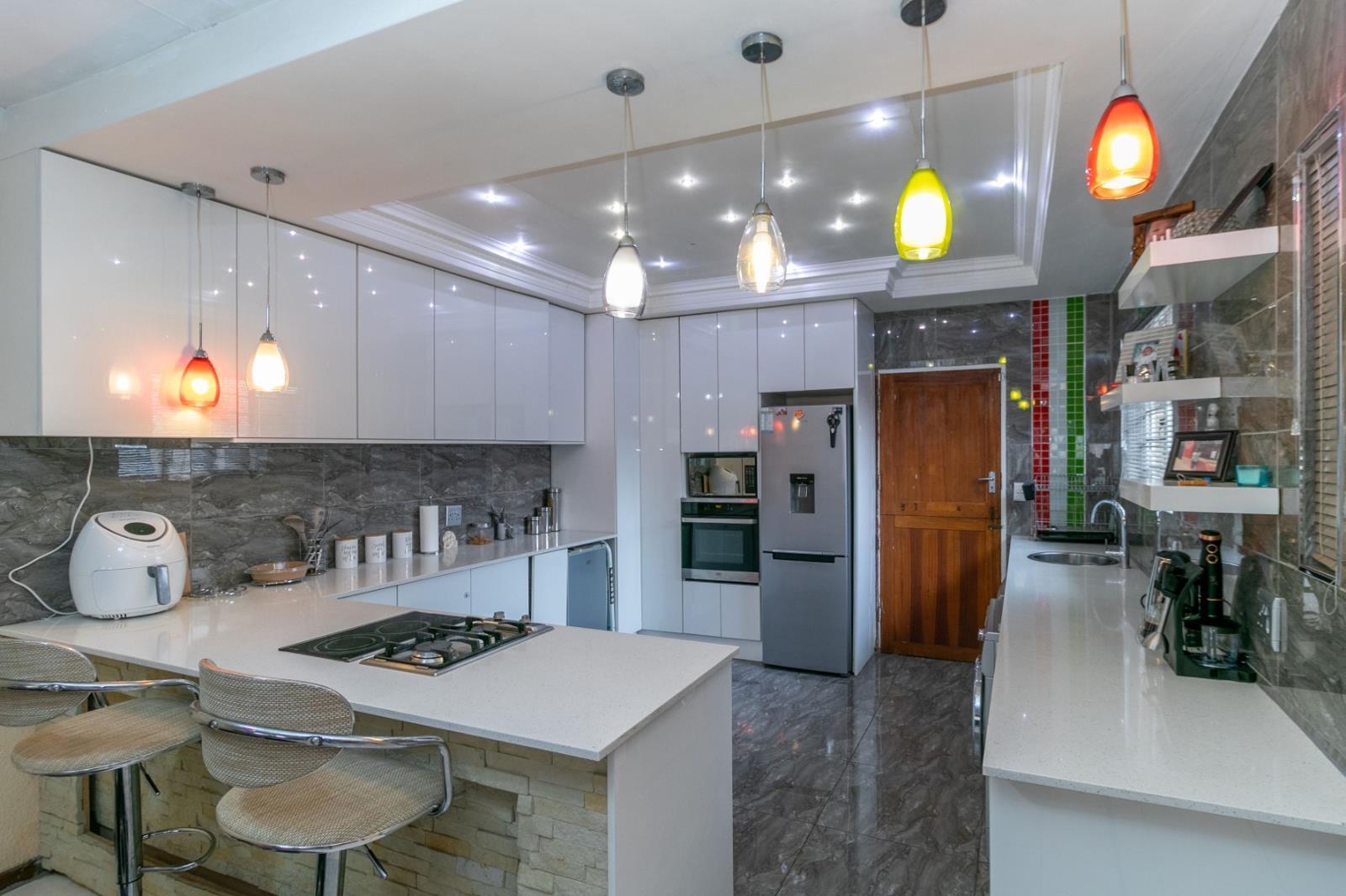 2 Bedroom Townhouse in Wychwood