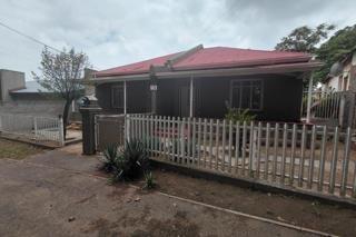 9 Bedroom House in Turffontein