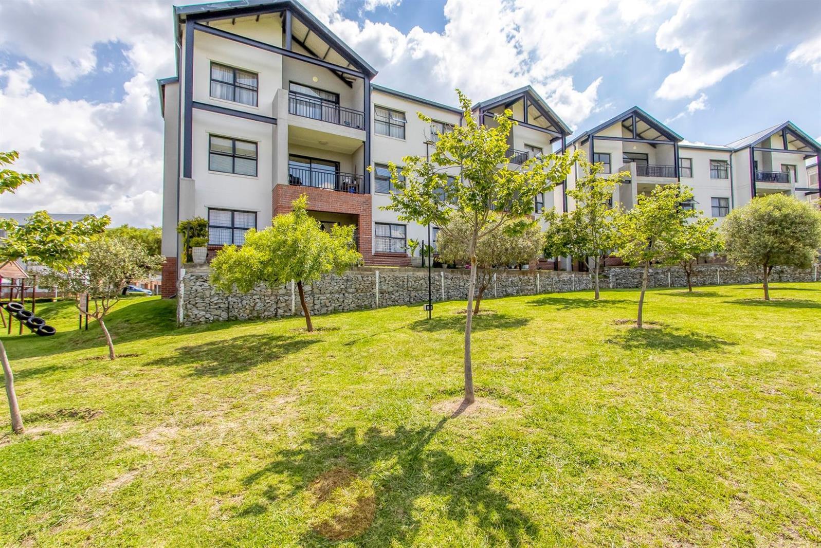 2 Bedroom Apartment in Sundowner