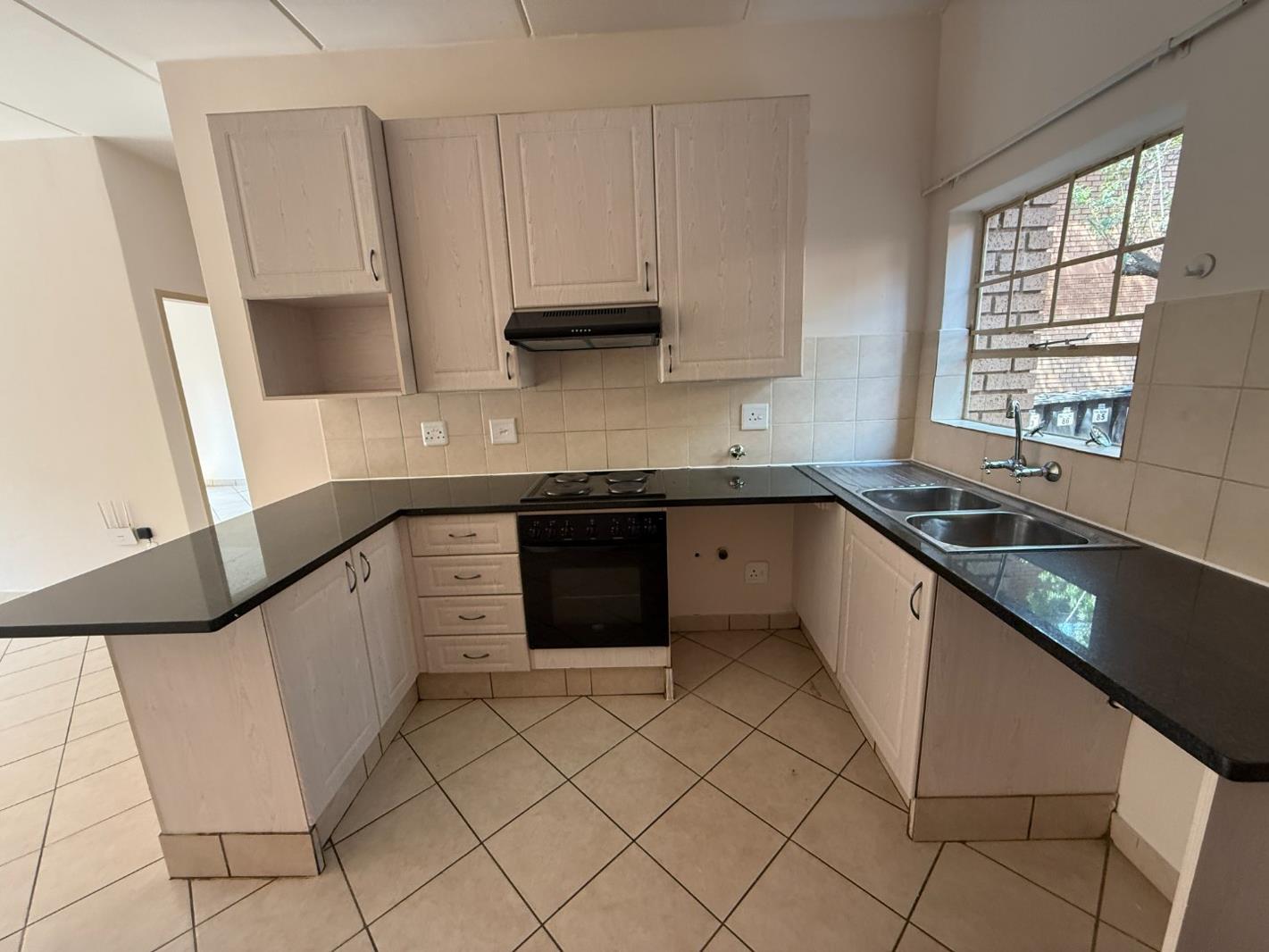 2 Bedroom Apartment in Paramount Estate