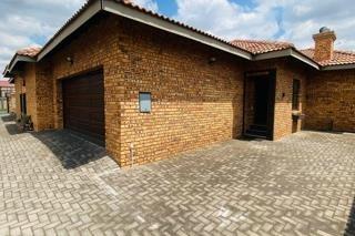 3 Bedroom House in New Redruth