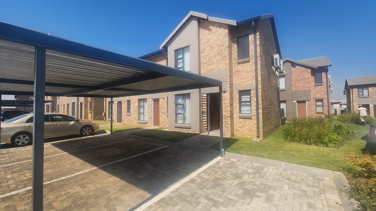 2 Bedroom Townhouse in Albertsdal