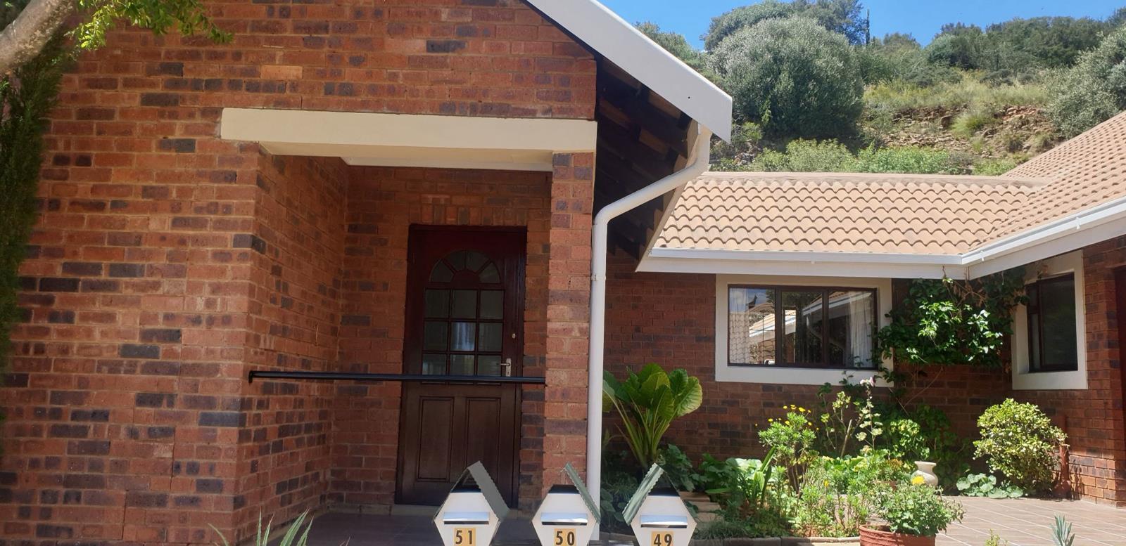 1 Bedroom Apartment in Dan Pienaar