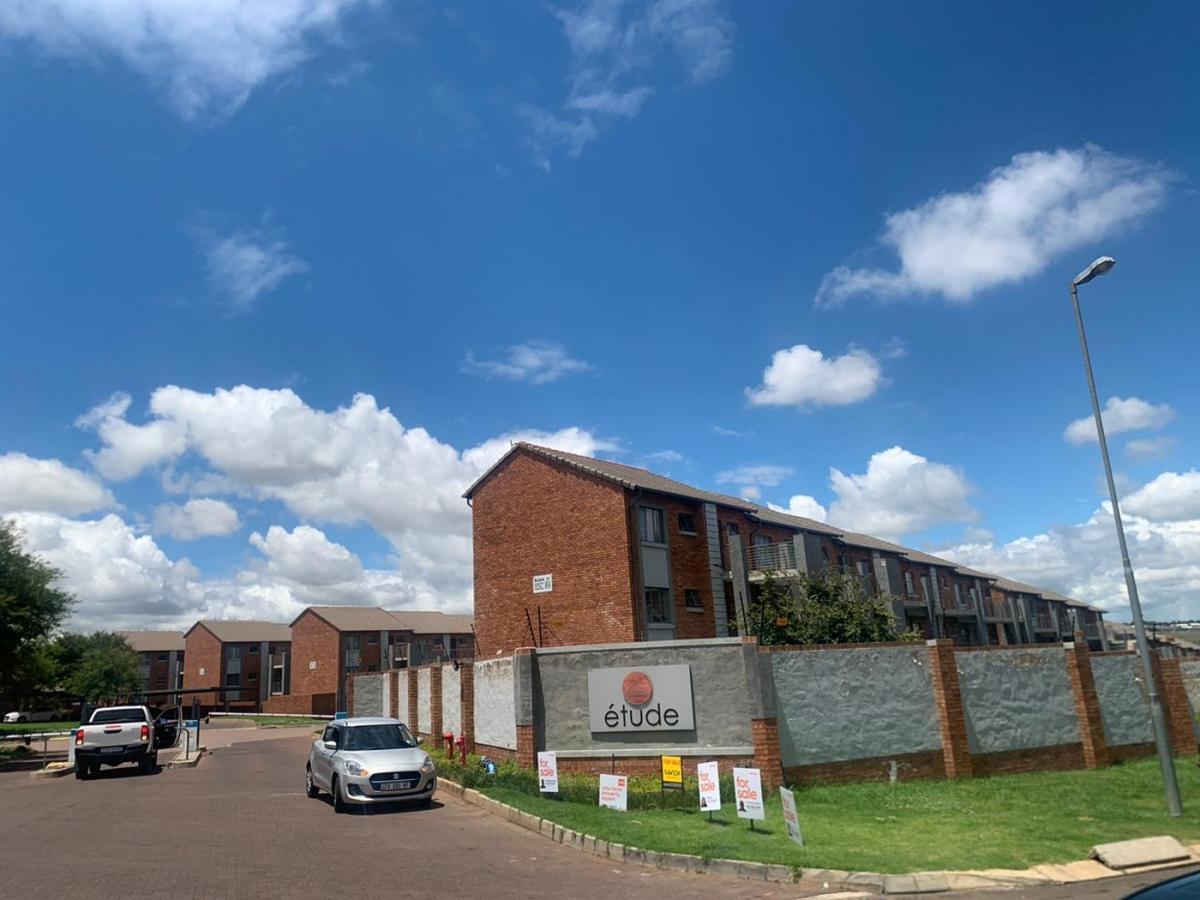 2 Bedroom Apartment in Allandale