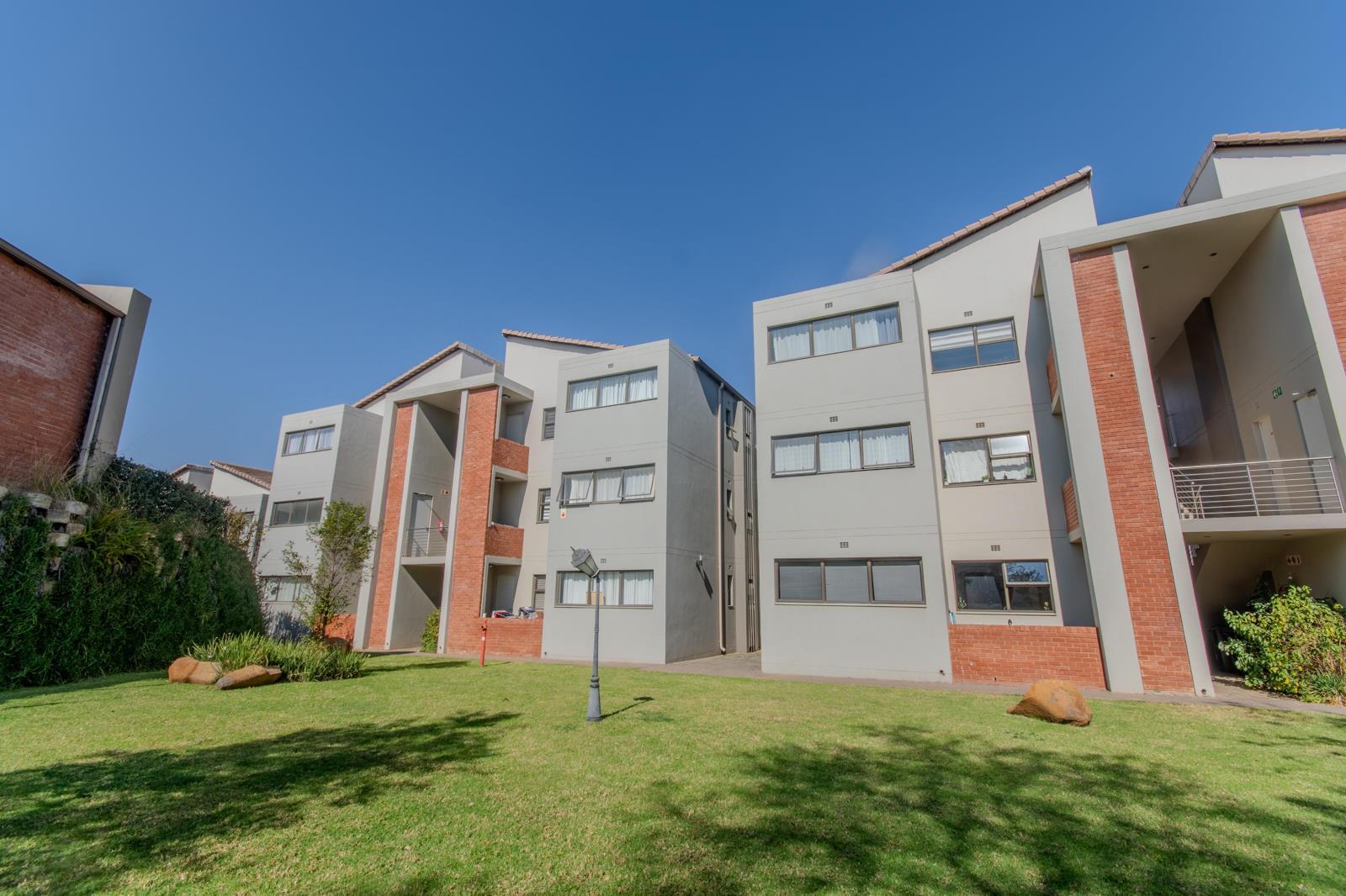 2 Bedroom Apartment in Xanadu