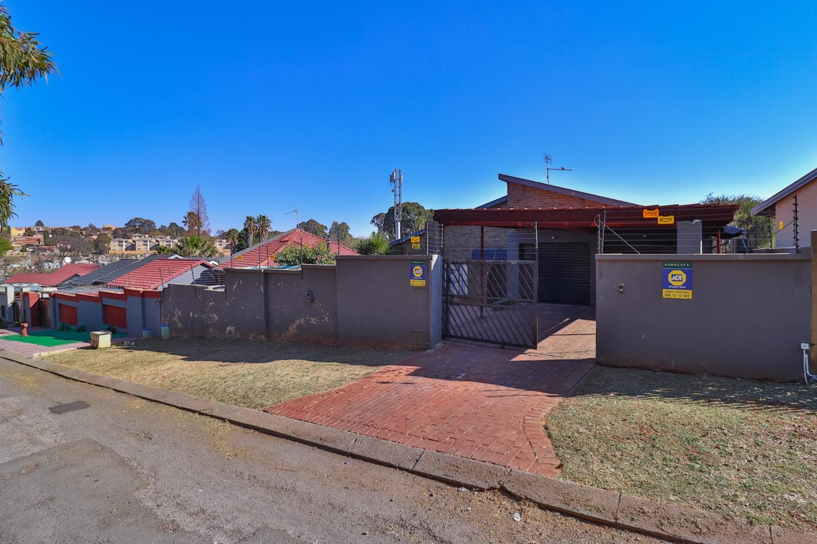 3 Bedroom House in Lindhaven