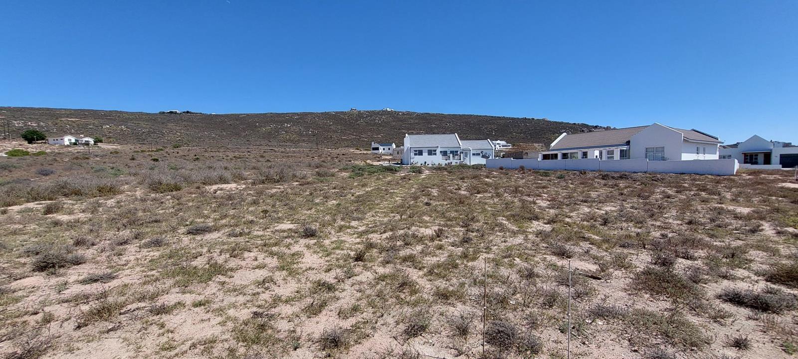 706 m² Land available in St Helena Bay