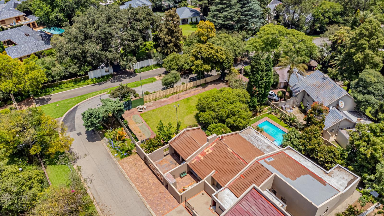 6 Bedroom House in Morningside