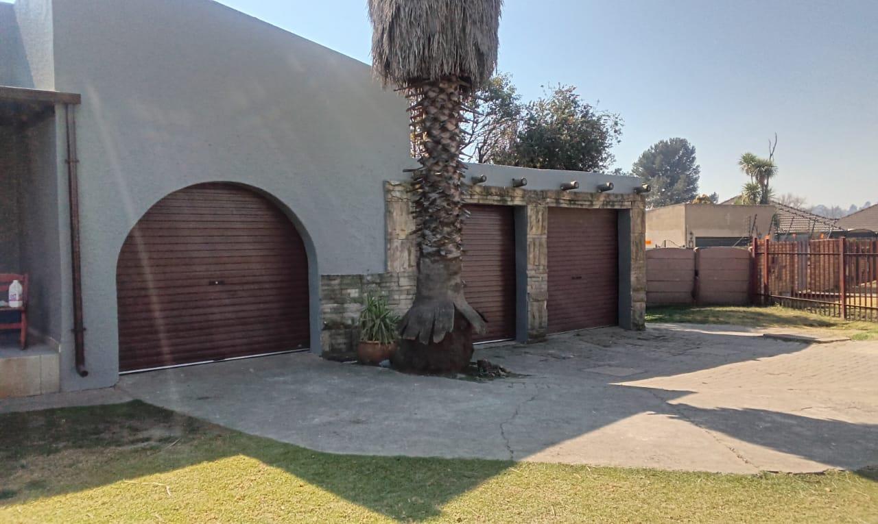 3 Bedroom House in Pomona