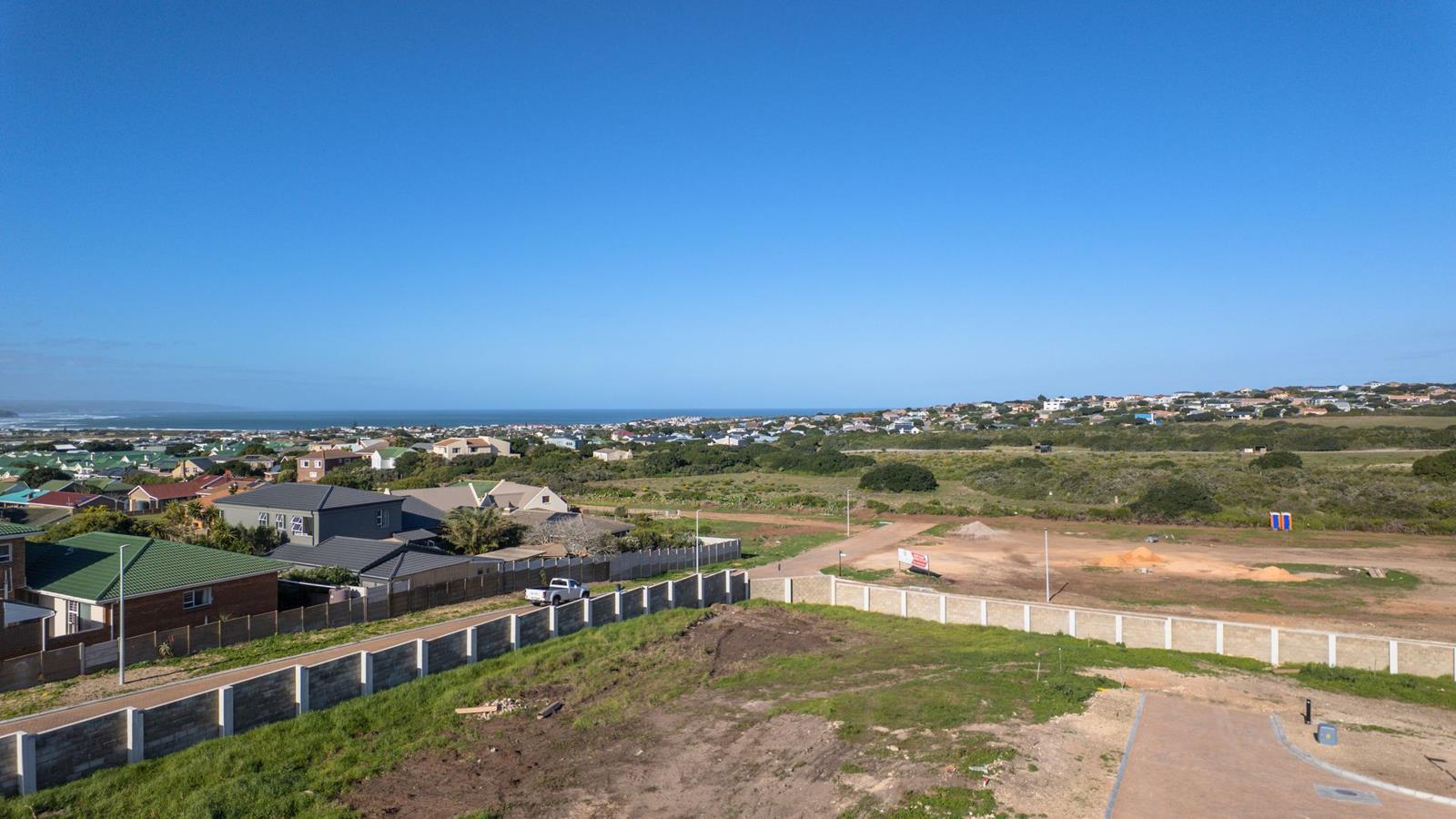 374 m² Land available in Stilbaai Wes