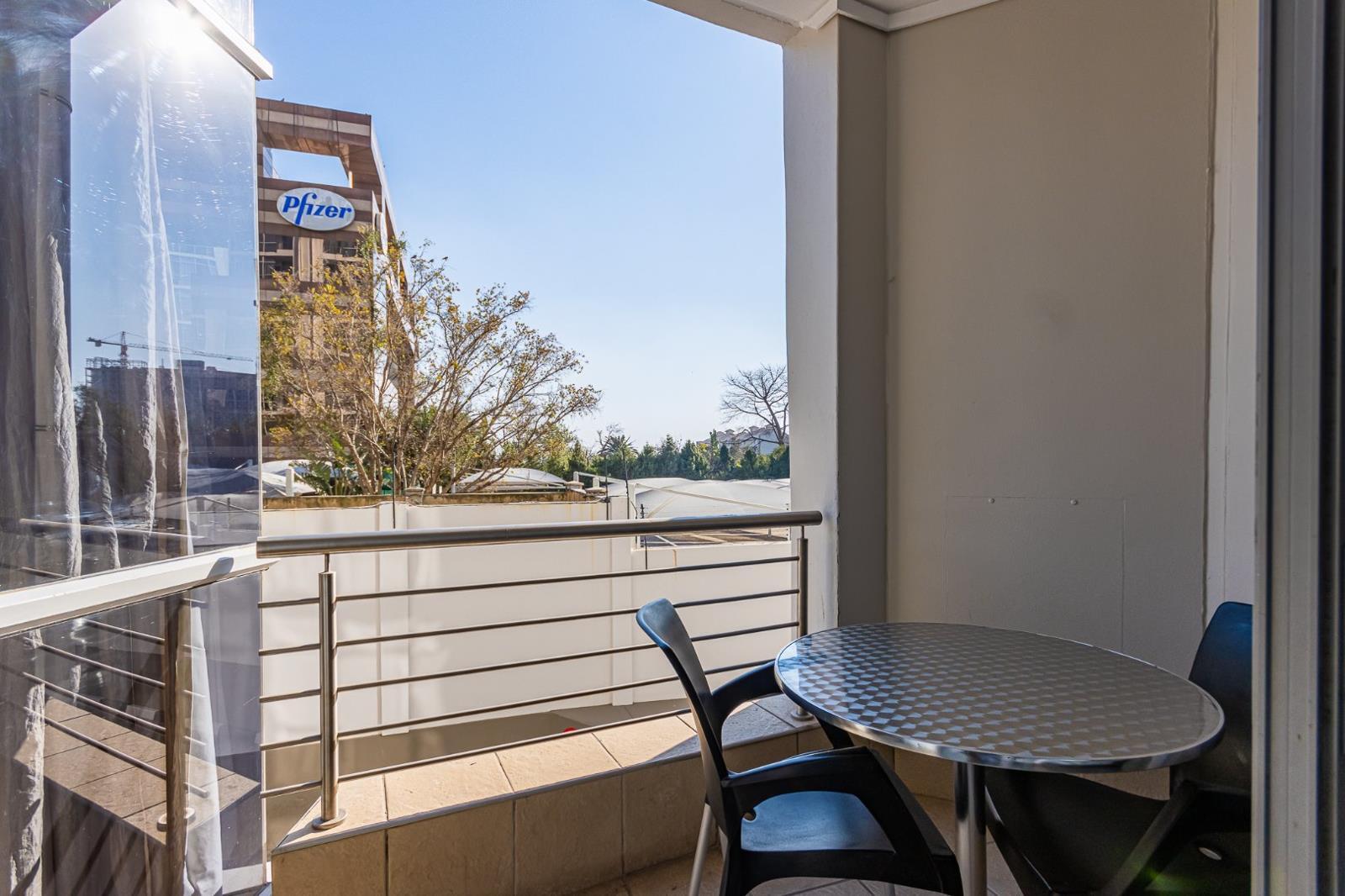 1 Bedroom Apartment in Sandton Central