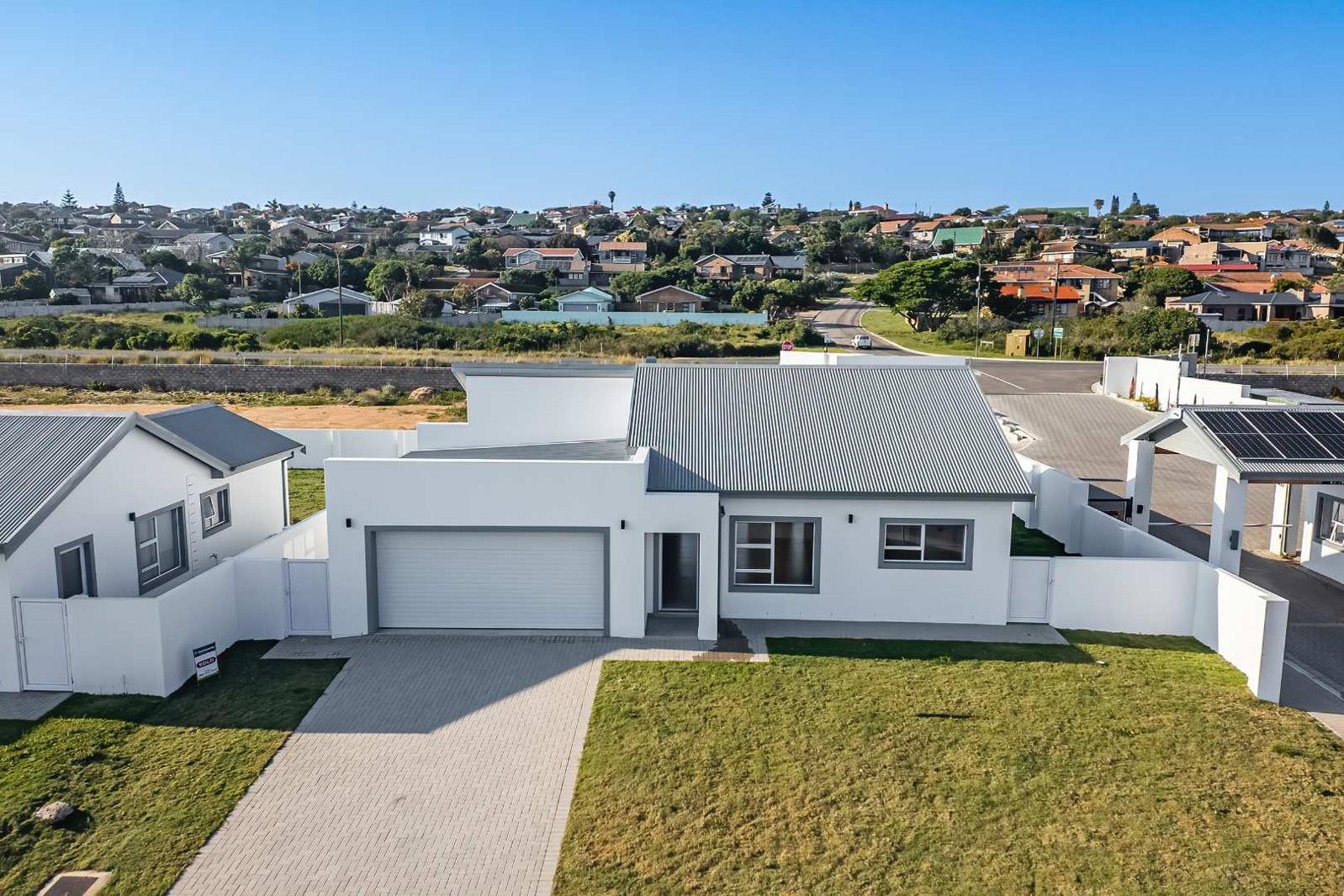3 Bedroom House in Fraaiuitsig