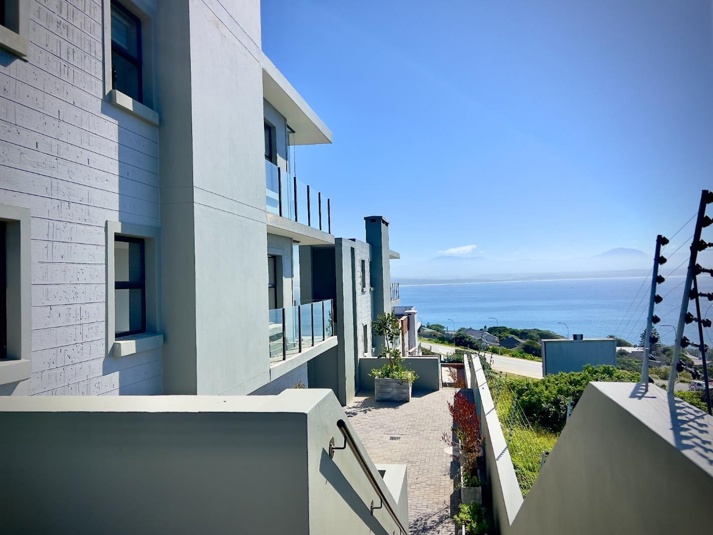 2 Bedroom Apartment in Mossel Bay Central