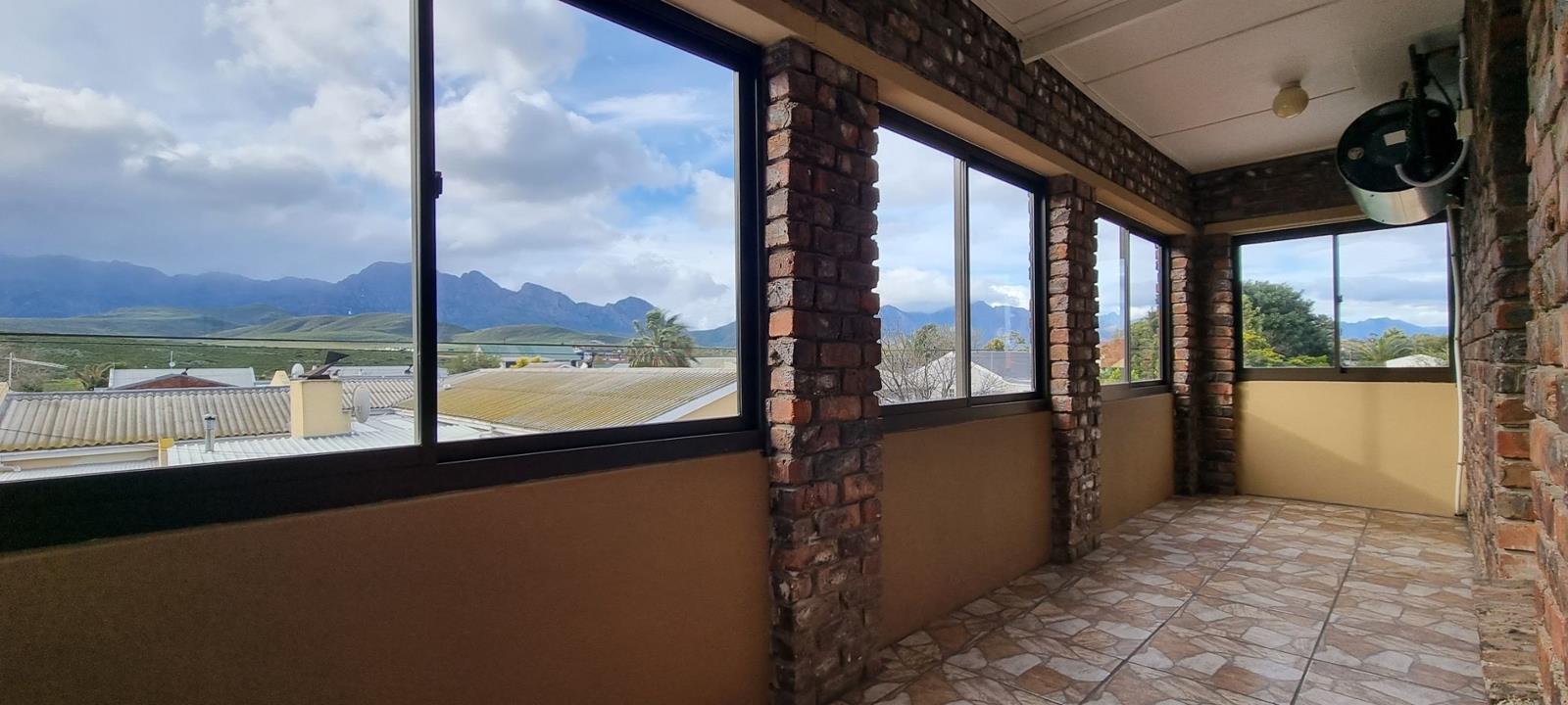 4 Bedroom House in Somerset Park