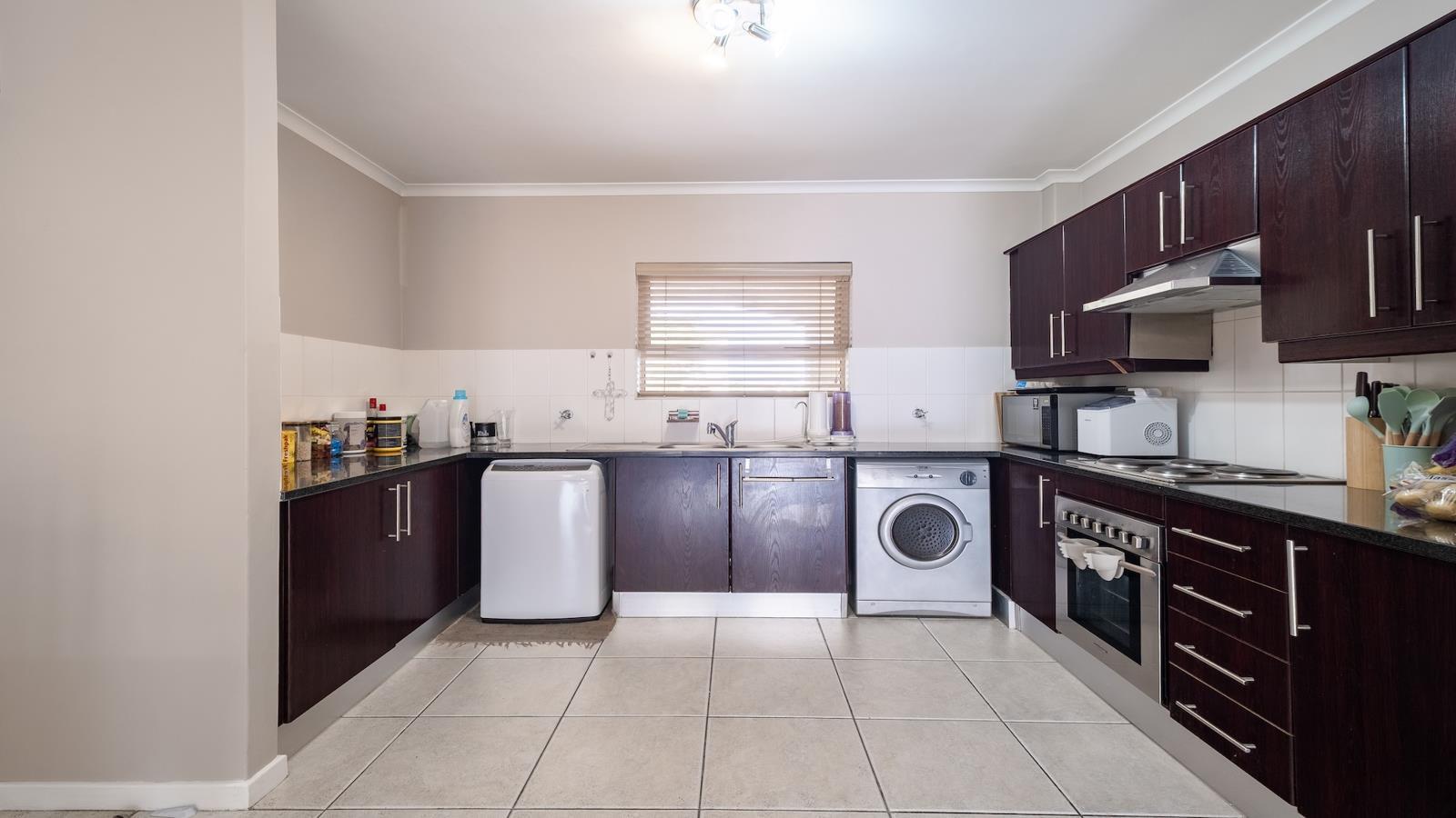 2 Bedroom Apartment in Century City