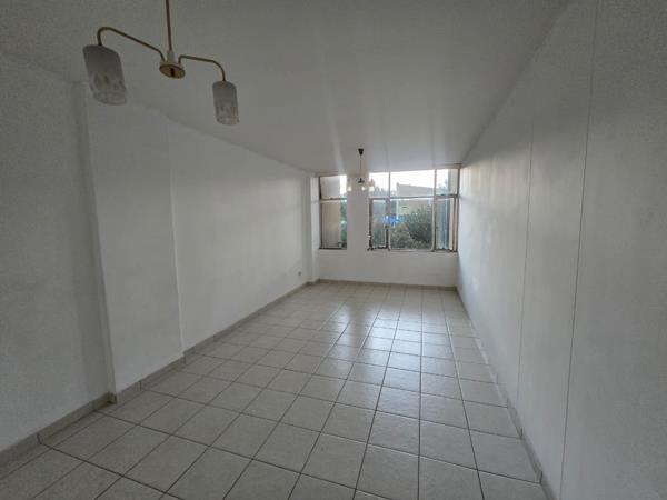 2 Bedroom Apartment in Mondeor