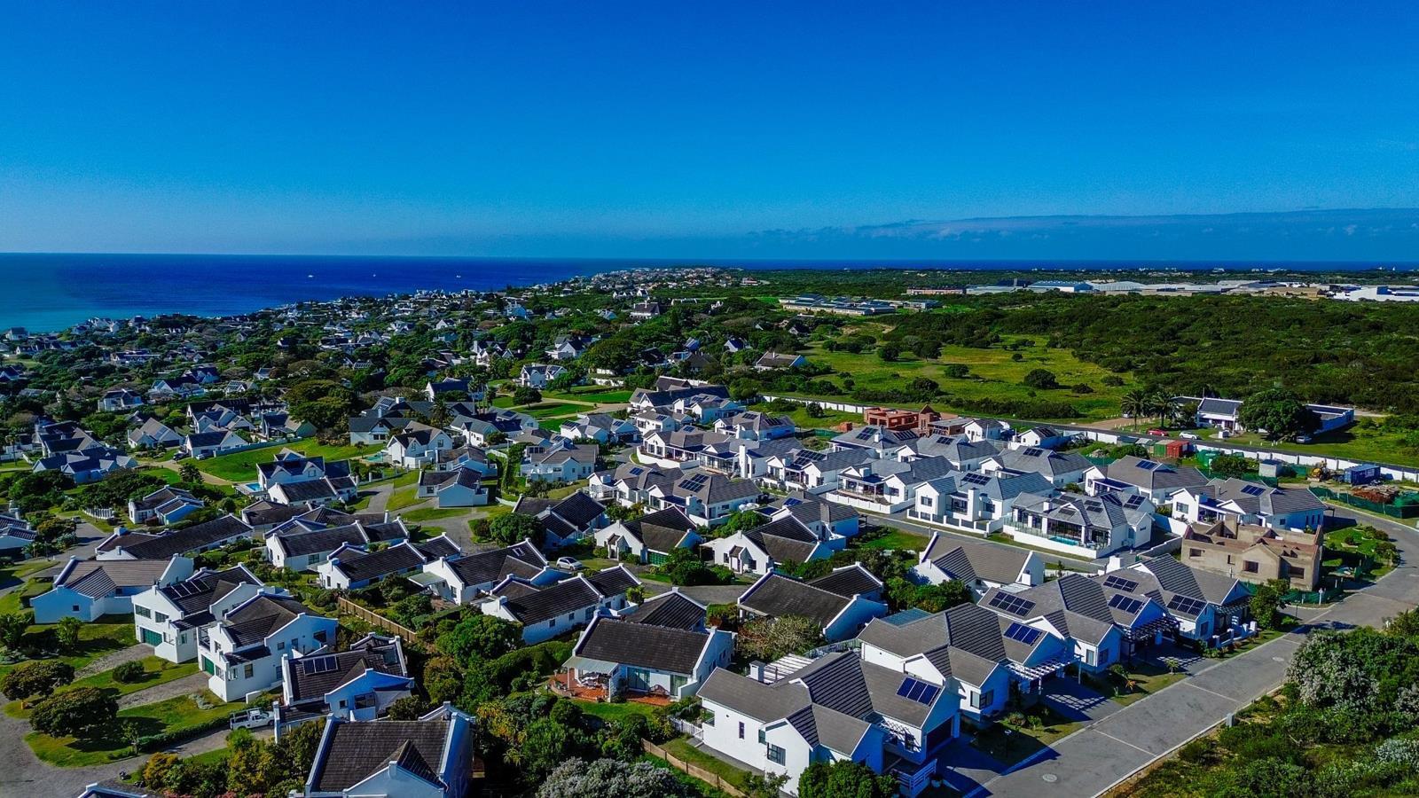 2 Bedroom House in St Francis Bay