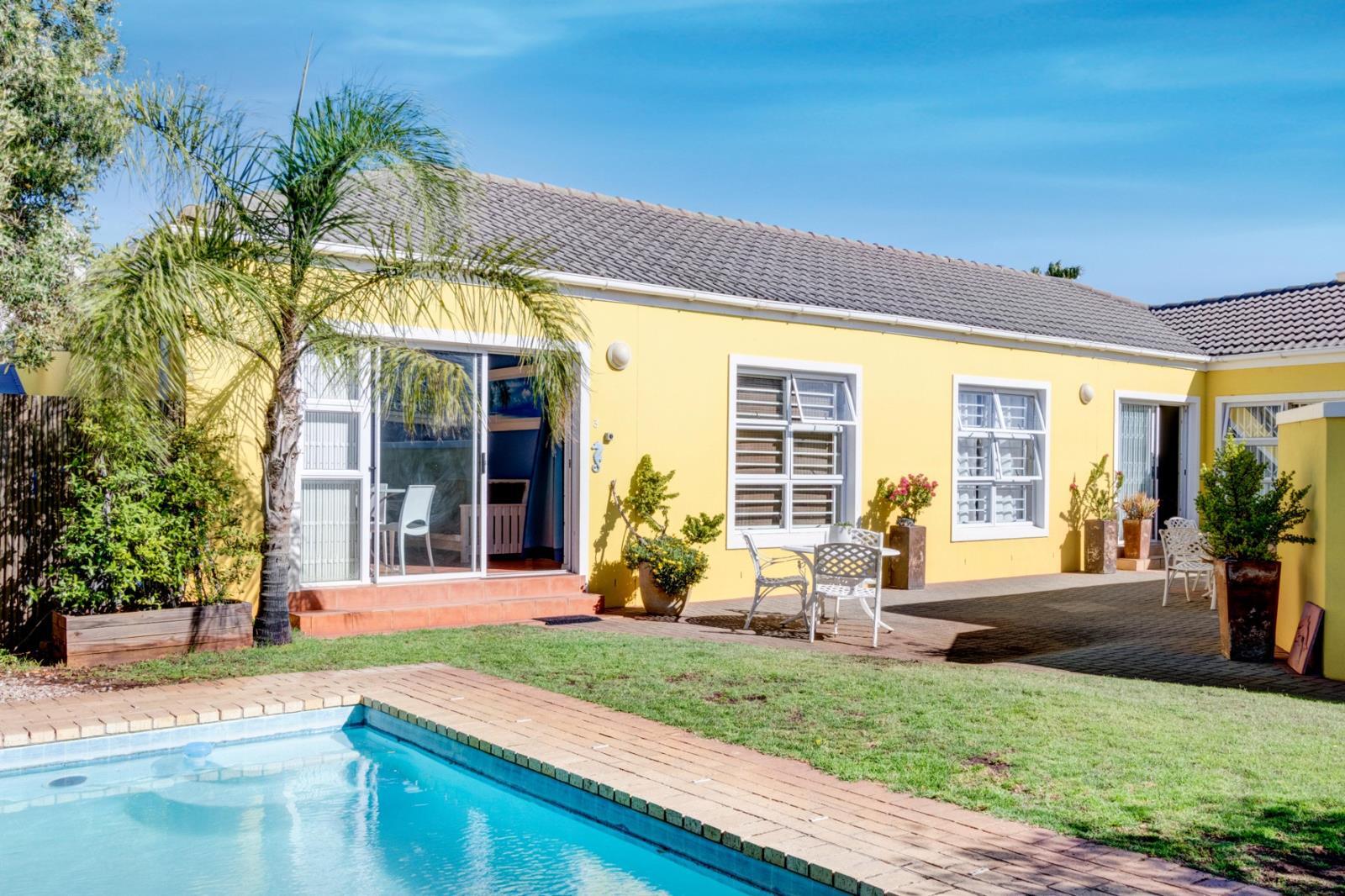 1 Bedroom House in Milnerton Ridge