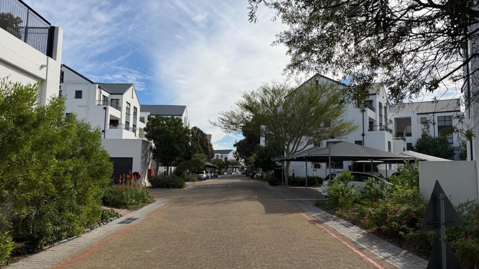 2 Bedroom Apartment in De Velde