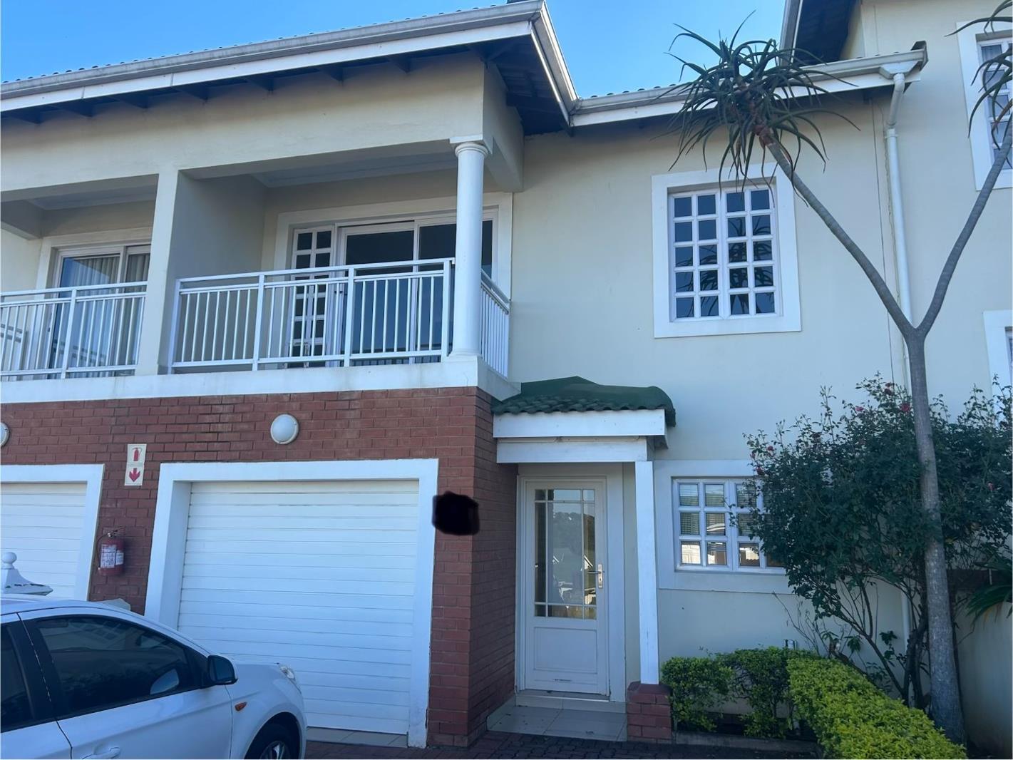 3 Bedroom Townhouse in Mount Edgecombe