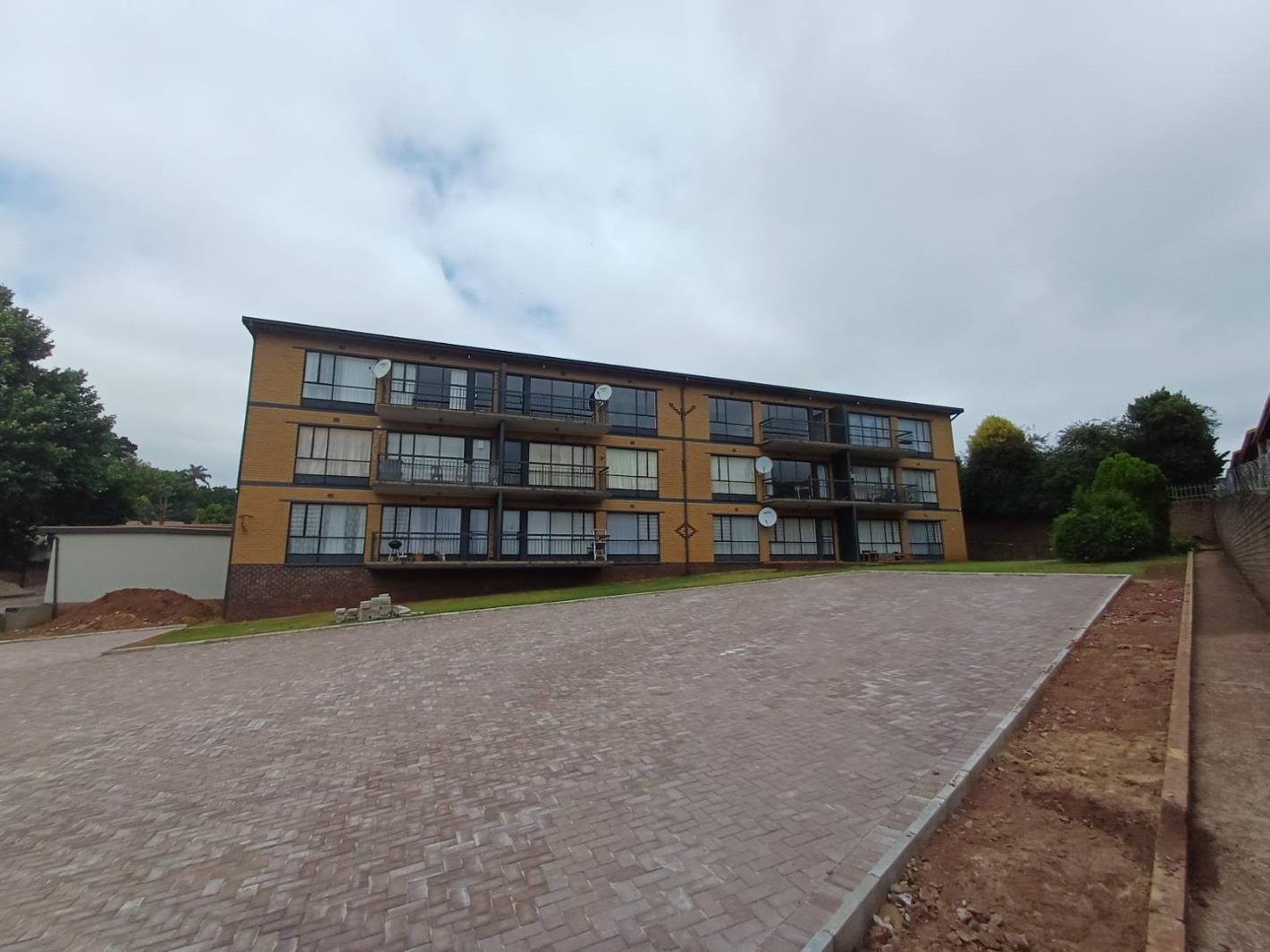 3 Bedroom Apartment in Kloofendal